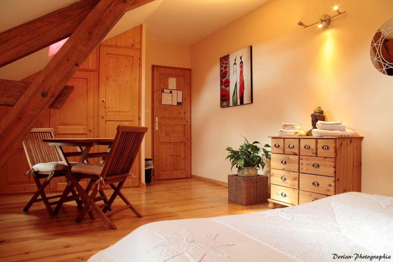 La Pierre Trouee Chambre D'Hotes Châteauneuf-de-Randon 외부 사진
