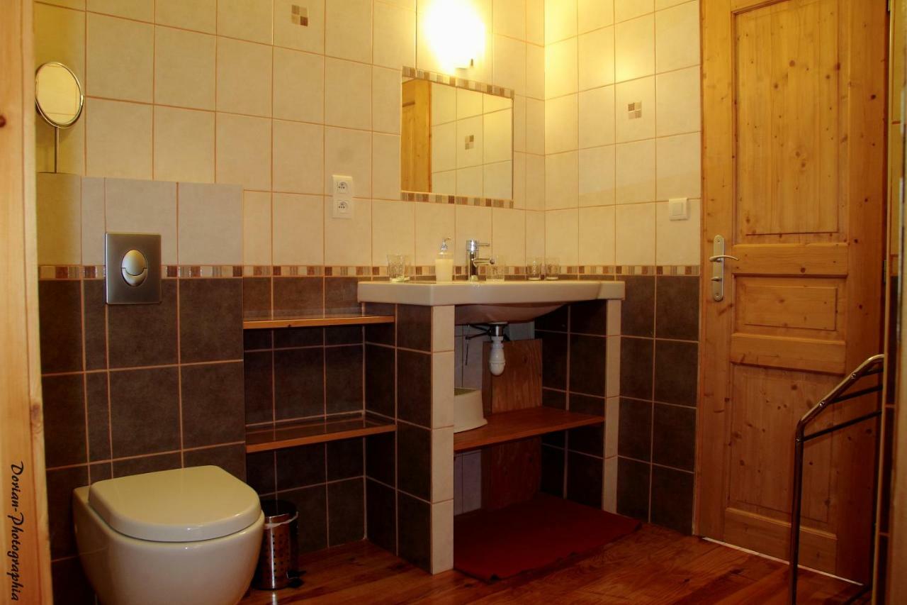 La Pierre Trouee Chambre D'Hotes Châteauneuf-de-Randon 외부 사진